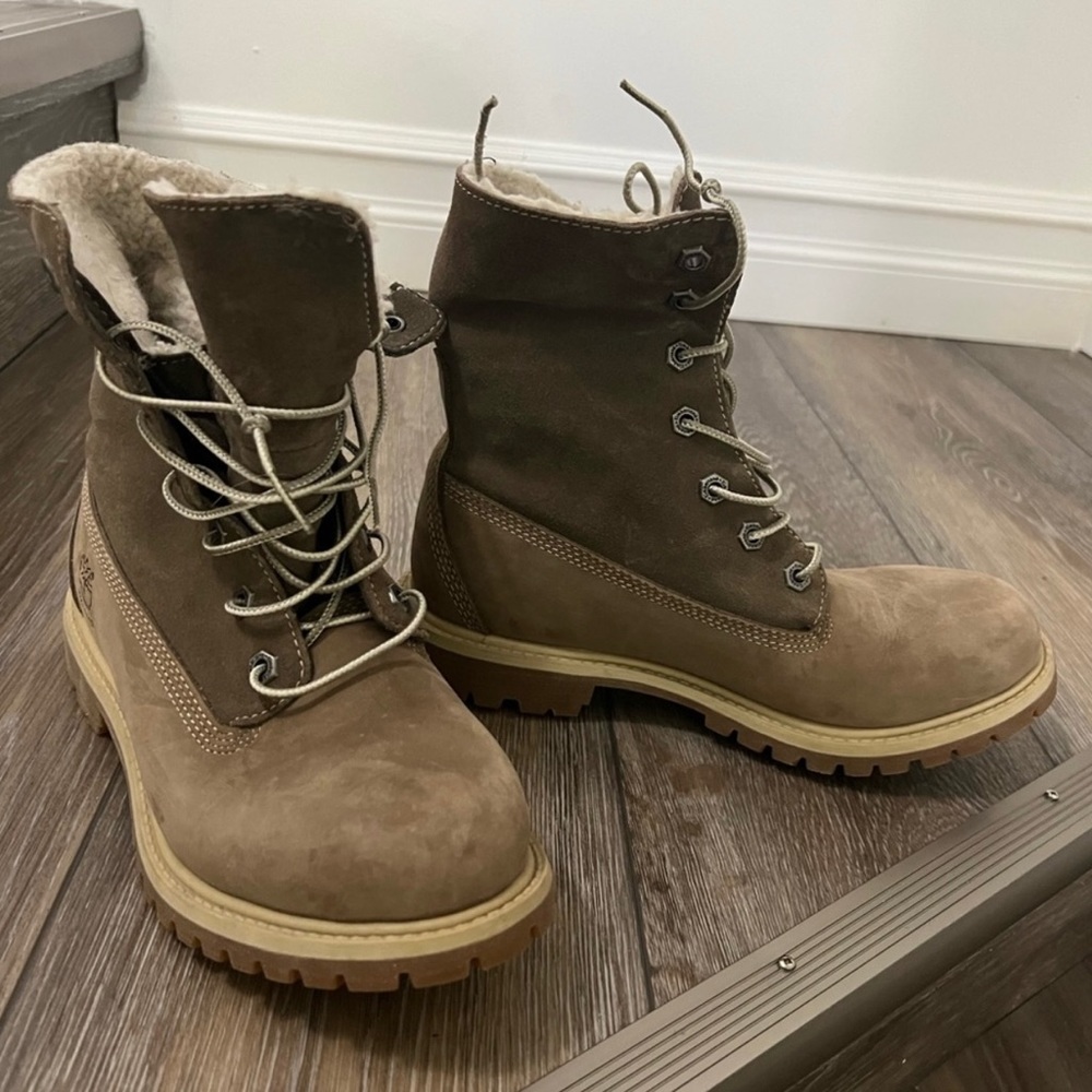 Timberland Jayne Waterproof Teddy Fleece Fold Down Boot 7 Nubuck Leather